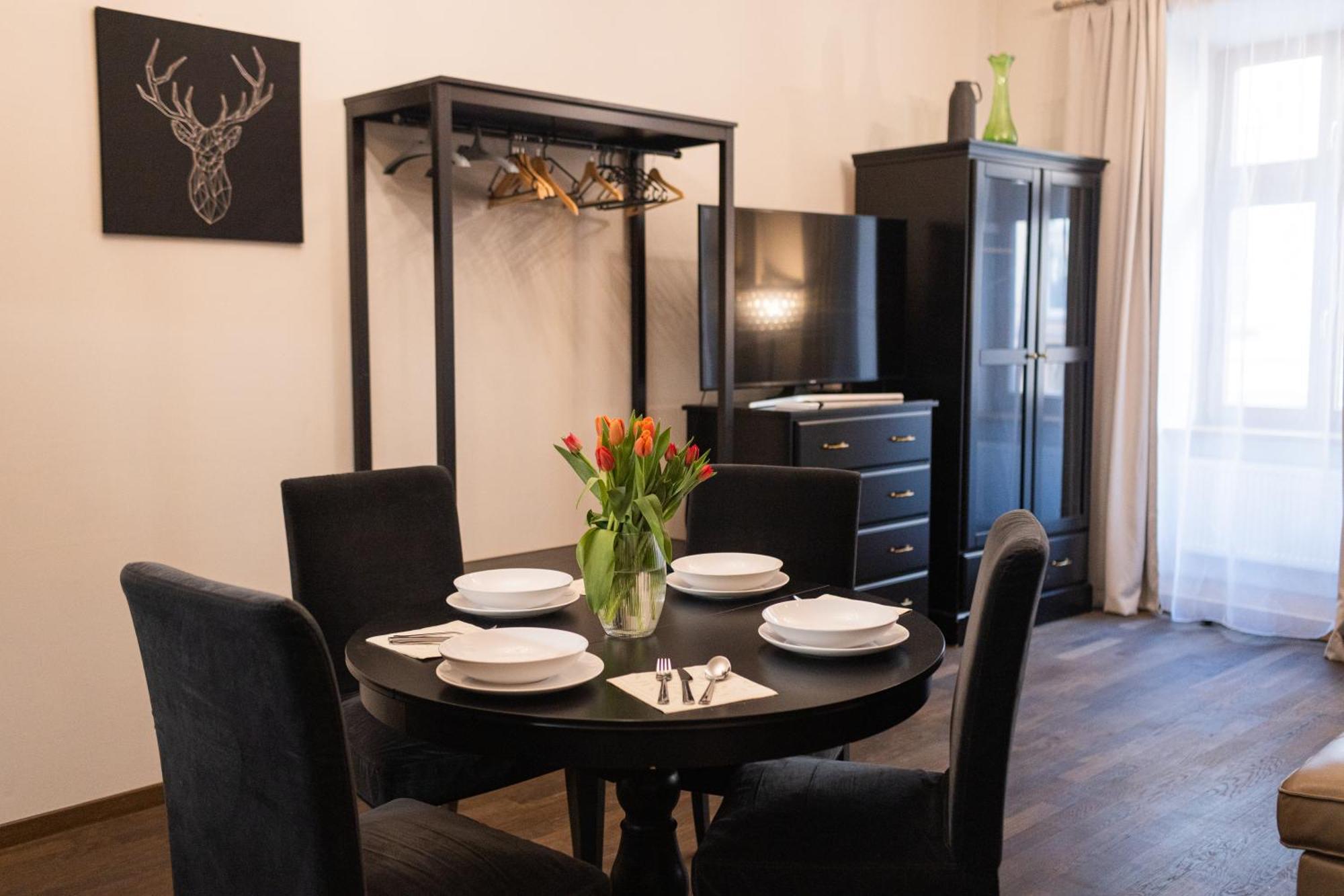 Lux Apartmenty - Old City คราคูฟ ภายนอก รูปภาพ