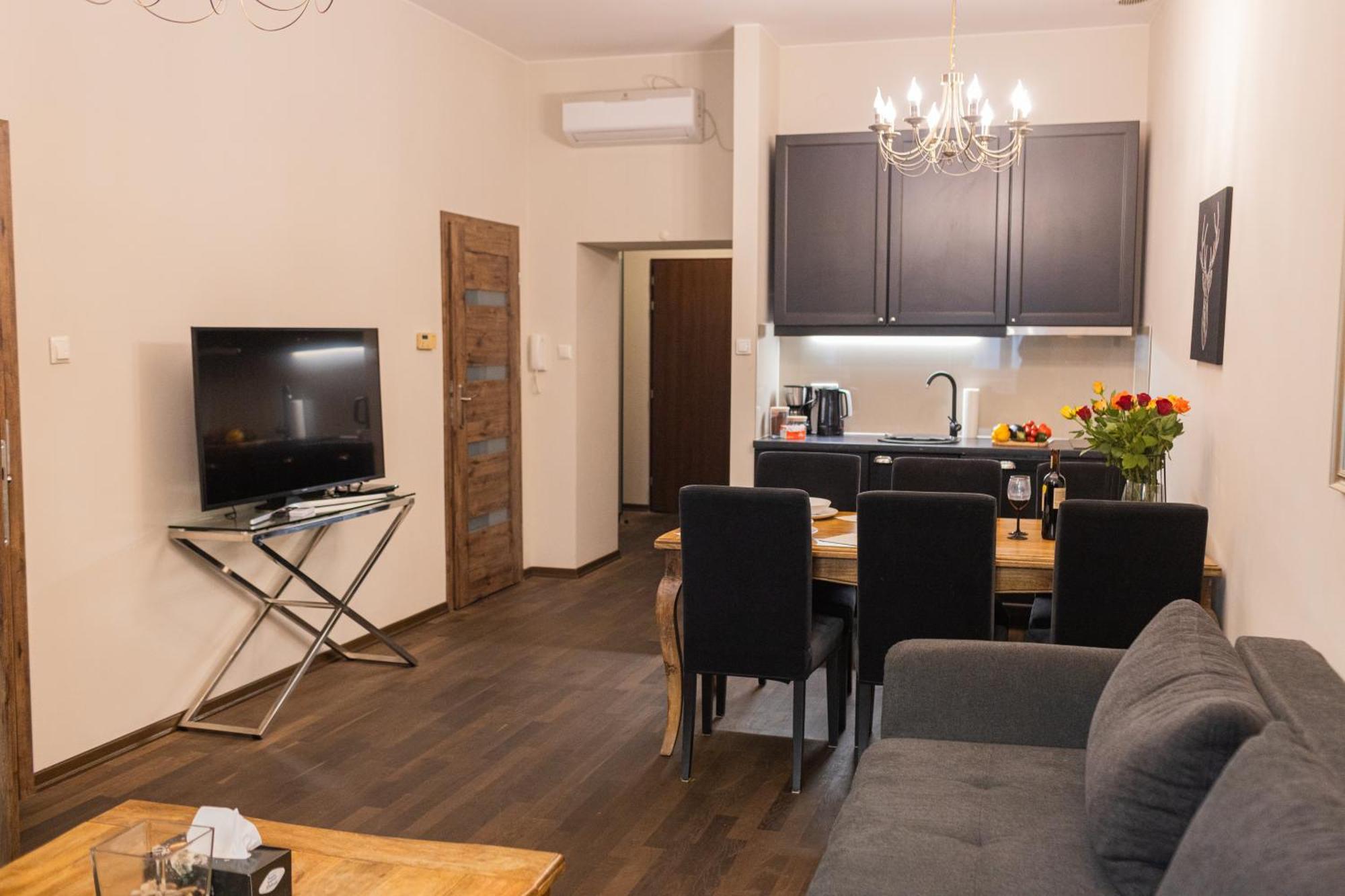 Lux Apartmenty - Old City คราคูฟ ภายนอก รูปภาพ